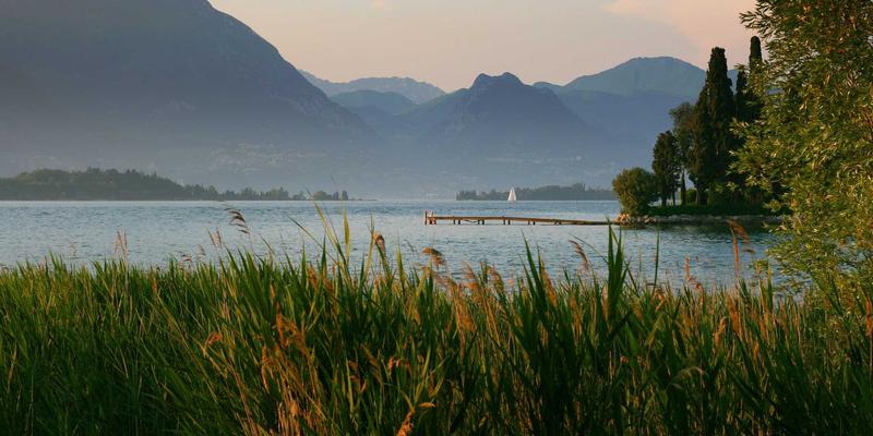 从“滴油”到“智流”：智能制造时代工业设备润滑管理的标准化革命