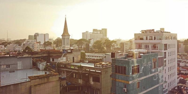 破解工业设备无线传感器网络部署难题：百德利MC如何为智能制造筑牢可靠基石