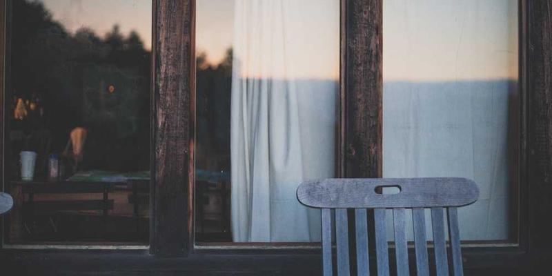 边缘计算如何重塑智能制造？在数据源头实现工业设备的实时分析与智能决策